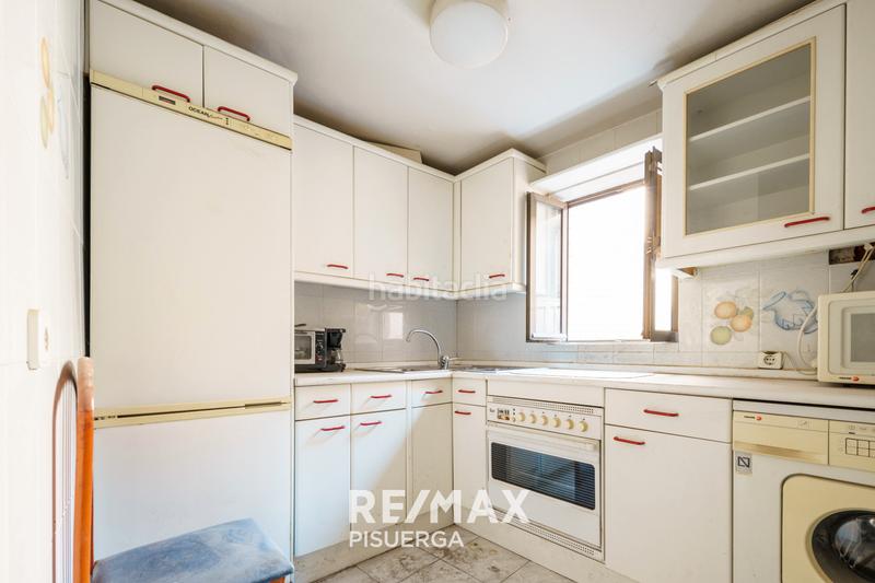 Foto a47a485a-76cd-4a22-9332-f4d393a0ba82. Edifici a calle bajada de la libertad 19 a Centro Valladolid