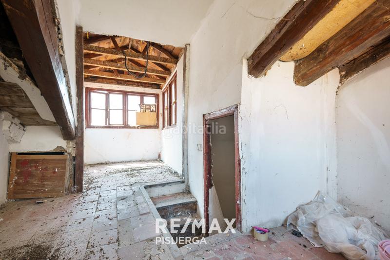 Foto d76b1a8a-a411-40ca-b0fe-6e0538e84ab1. Edifici a calle bajada de la libertad 19 a Centro Valladolid