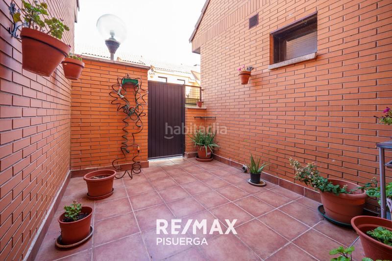 Foto 0154e75e-fdb9-4eb5-a58a-8b735beba826. Maison dans calle picos de urbion 11 dans Aldeamayor de San Martín