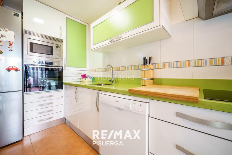 Foto 0b4e4a9e-67d9-4fce-9642-affbc754eb0d. Maison dans calle picos de urbion 11 dans Aldeamayor de San Martín