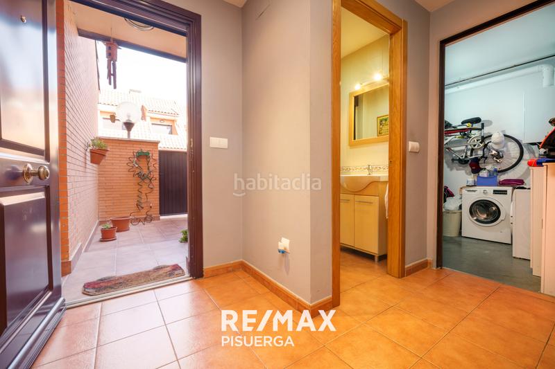 Foto 12577d34-4016-4dfe-a7c5-a3d378dbdbc6. Maison dans calle picos de urbion 11 dans Aldeamayor de San Martín