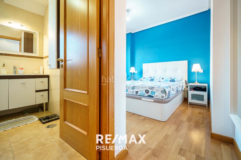 Foto 12e263f6-e6ed-4536-abee-26771e519d5c. Maison dans calle picos de urbion 11 dans Aldeamayor de San Martín