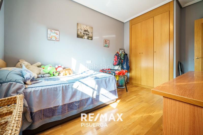 Foto 60e3cea2-7531-4151-8c9d-69f78a795a6a. Maison dans calle picos de urbion 11 dans Aldeamayor de San Martín