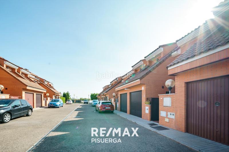 Foto 6c69033c-f9c8-48a1-8a24-0e8c5836c90c. Maison dans calle picos de urbion 11 dans Aldeamayor de San Martín