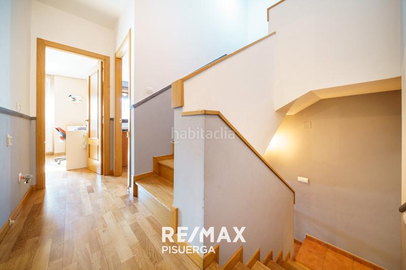 Foto 85a32e61-6f94-4fac-851e-a80875019954. Maison dans calle picos de urbion 11 dans Aldeamayor de San Martín