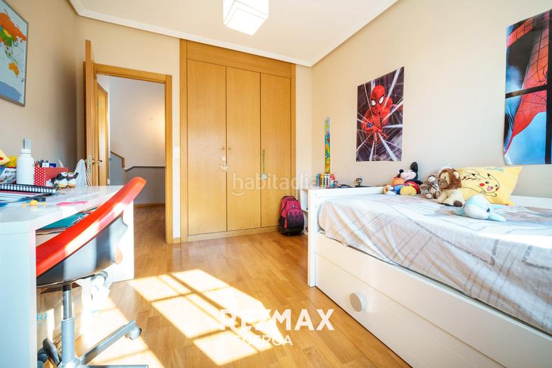 Foto aed8054d-a184-4364-a7f6-f11635576ee1. Maison dans calle picos de urbion 11 dans Aldeamayor de San Martín