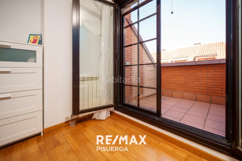 Foto af321134-d2b8-42e9-b77f-396ab2fa79c2. Maison dans calle picos de urbion 11 dans Aldeamayor de San Martín