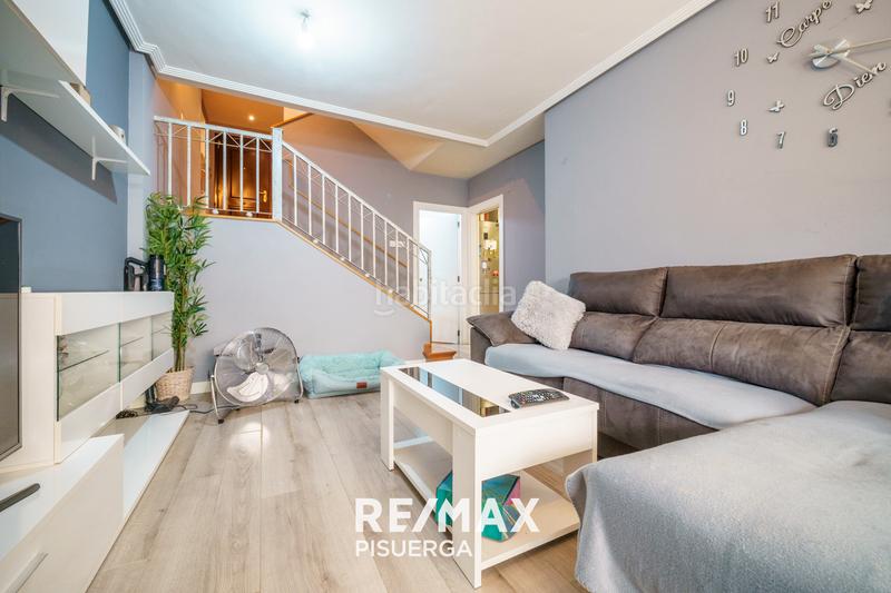 Foto ed2d060b-e9a7-469a-87fa-52728a55e24e. Maison dans calle picos de urbion 11 dans Aldeamayor de San Martín