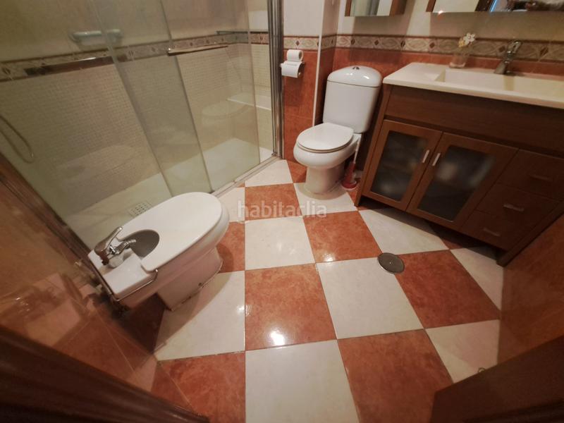 Foto ba2094f1-c238-4e4d-9424-22021f28cc4a. Chalet in calle luna 32 in La Farola Valladolid