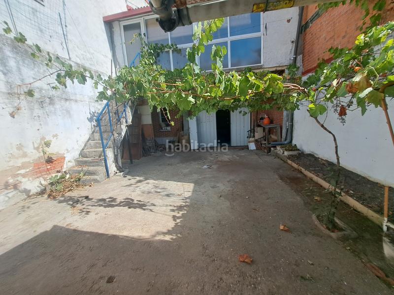 Foto 158c0230-ba23-4372-b734-4889e679ac8e. Chalet in calle luna 32 in La Farola Valladolid