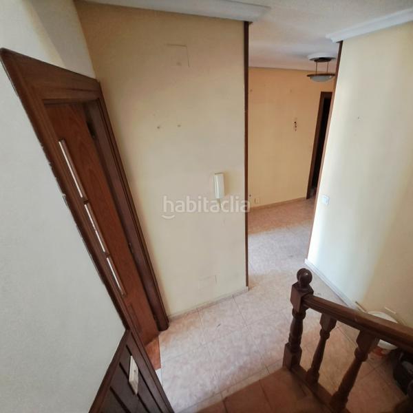 Foto 99da2e5e-4414-4129-9605-6fddf949854b. Chalet in calle luna 32 in La Farola Valladolid