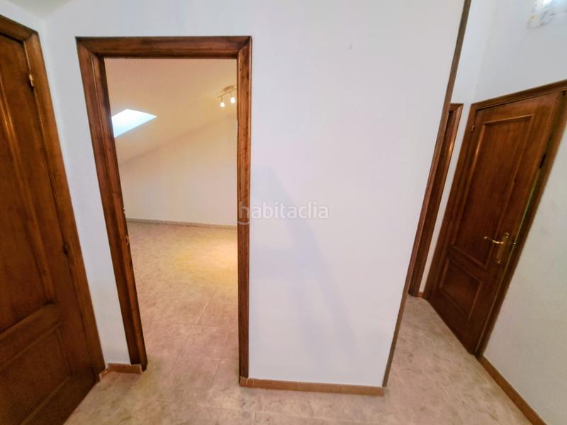 Foto 912c9f0c-cc16-4950-942f-43bd62d41e89. Xalet a calle luna 32 a La Farola Valladolid