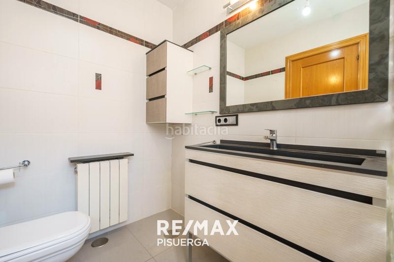 Foto 01b55523-3d01-4544-8f32-85cb7a3436ae. Chalet in calle de juan de Valladolid 66 in Parquesol Valladolid