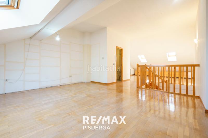 Foto 55b8bf19-8a99-4647-93bc-5e0a70bba606. Chalet in calle de juan de Valladolid 66 in Parquesol Valladolid