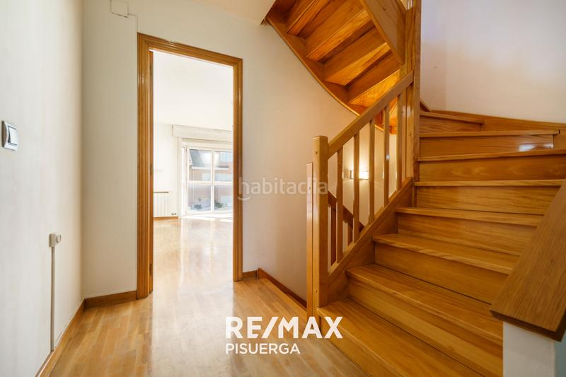 Foto 5c3ab90d-9286-42ba-935c-de60e33813d8. Chalet in calle de juan de Valladolid 66 in Parquesol Valladolid