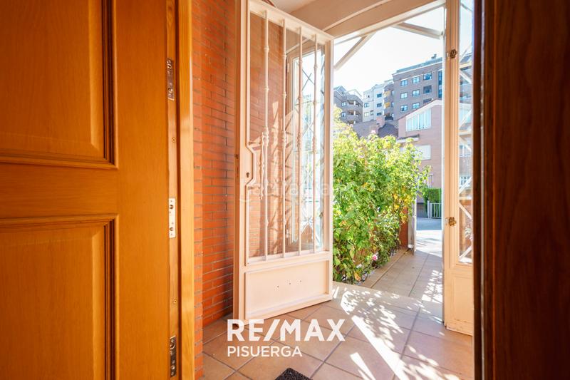 Foto ab51aba6-8840-4fe8-9260-adeb3a01737c. Chalet in calle de juan de Valladolid 66 in Parquesol Valladolid