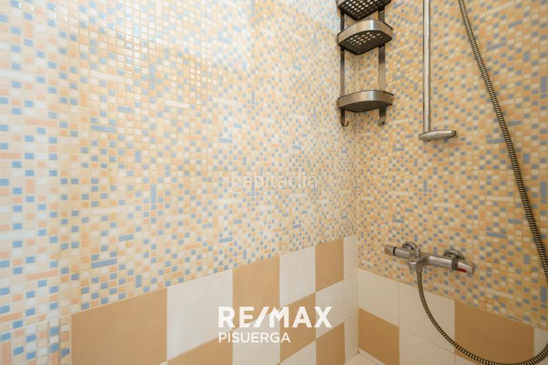 Foto 549f4c8c-bbc8-4e8d-9fa5-ac38b8124675. Chalet en calle de juan de Valladolid 66 en Parquesol Valladolid