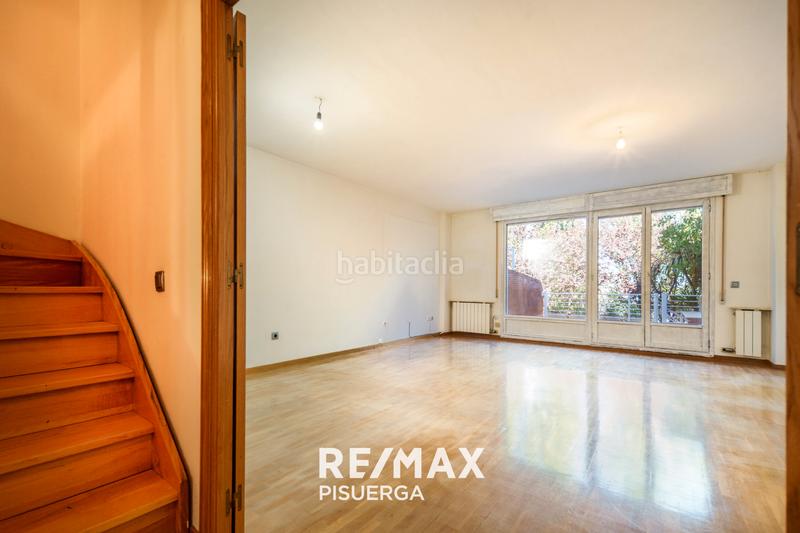 Foto 6a6780d5-d64a-45f2-9b61-e79f9217e501. Chalet en calle de juan de Valladolid 66 en Parquesol Valladolid