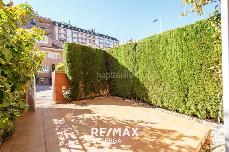 Foto af340acc-eb33-4f8d-a93f-a5f55da97e3a. Chalet en calle de juan de Valladolid 66 en Parquesol Valladolid