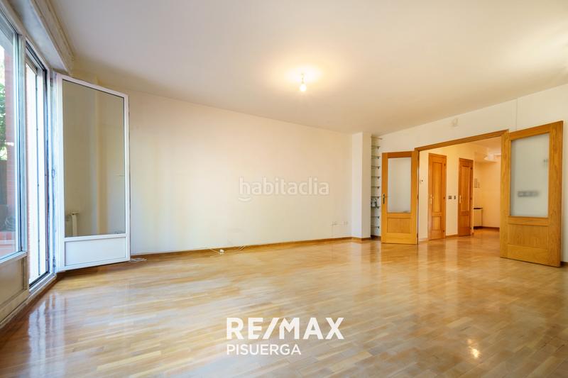 Foto 7100c994-c4a0-4970-b54a-f1e4bf55ab28. Chalet in calle de juan de Valladolid 66 in Parquesol Valladolid