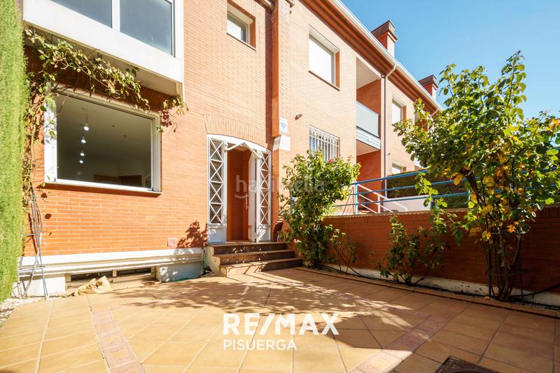 Foto 7cc0d6ee-e609-4154-a3f9-cd7cc84fbd63. Chalet in calle de juan de Valladolid 66 in Parquesol Valladolid