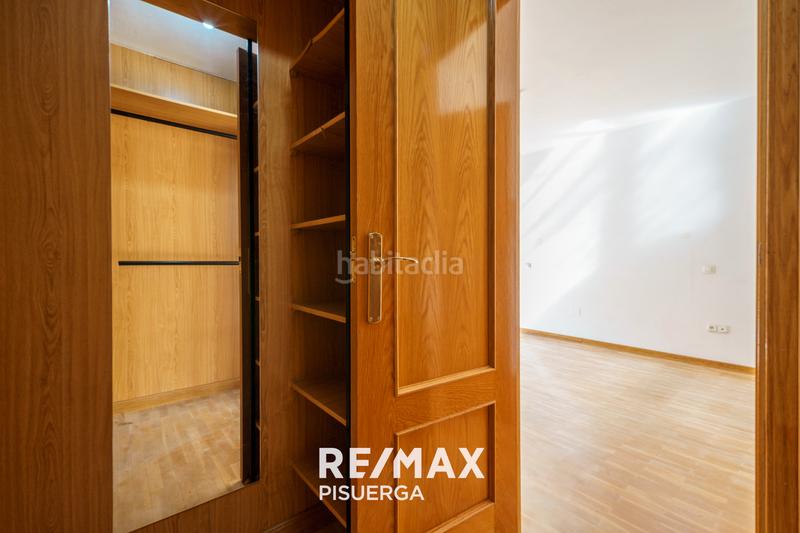 Foto ff2e8a38-9efb-4e7b-8f62-fc865923f953. Chalet in calle de juan de Valladolid 66 in Parquesol Valladolid