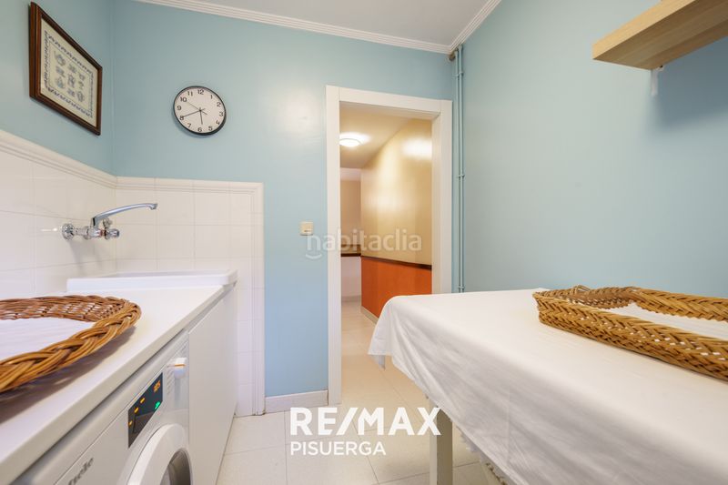 Foto 543edcbe-2ef3-45de-8a24-d5012c92e0d0. Chalet in calle barlovento 182 in Boecillo
