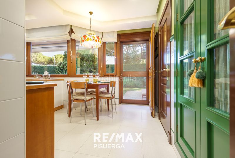 Foto a4984cd3-b452-4fb6-b525-93839e341725. Chalet in calle barlovento 182 in Boecillo