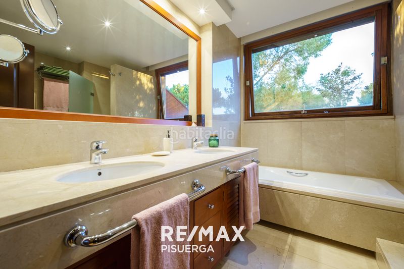 Foto fecfd284-092d-42dd-bb3f-397f50add396. Chalet in calle barlovento 182 in Boecillo