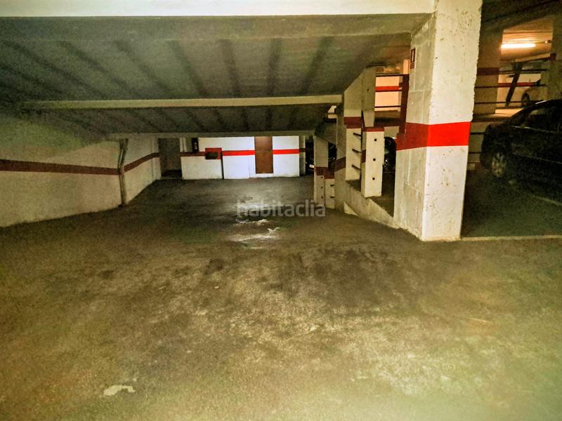 Foto db664315-308f-45fd-8a0c-12662d949b73. Parking voiture dans Centro Valladolid