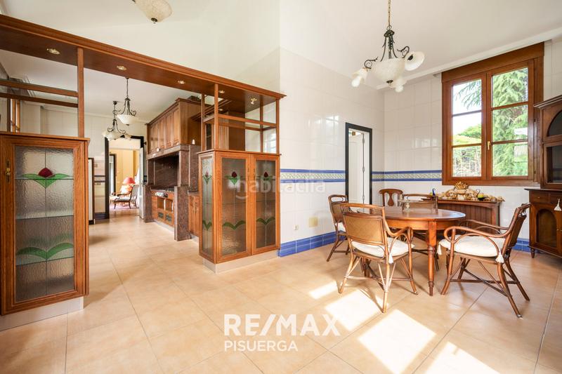 Foto 0fbff050-3442-4ae6-a3c7-26b5e65ed02b. Chalet in calle la flauta mágica 8 in El Berrocal Valladolid