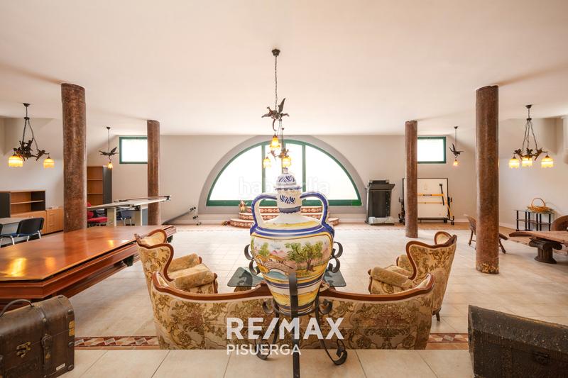 Foto 0d2b5008-de53-420f-a479-9268fecda6c2. Chalet dans calle la flauta mágica 8 dans El Berrocal Valladolid