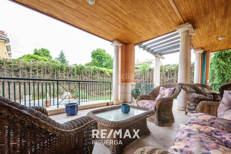 Foto 3e172fff-8a20-4db3-b202-a97f390689f8. Chalet dans calle la flauta mágica 8 dans El Berrocal Valladolid