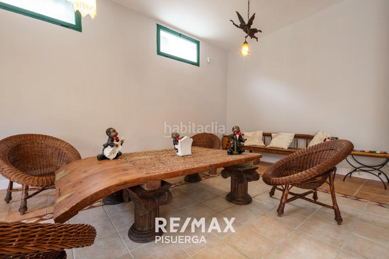 Foto 42b5c71e-478e-4fc4-908b-ba0c3de67dfc. Chalet dans calle la flauta mágica 8 dans El Berrocal Valladolid