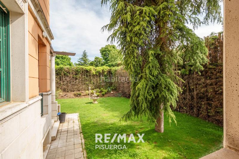 Foto 91aae711-9584-486f-9226-2586a6744ab8. Chalet dans calle la flauta mágica 8 dans El Berrocal Valladolid