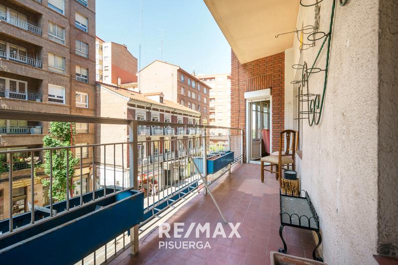 Foto 9537b6a9-b553-460a-ac84-4a41f1a32788. Appartement dans calle tudela 3 dans Circular Valladolid