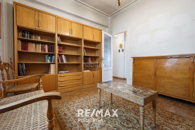 Foto 7163dd6d-d2d7-4ed5-9e31-70a6e24b12f7. Flat in calle tudela 3 in Circular Valladolid