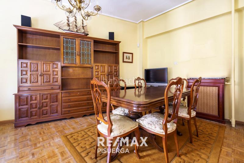 Foto f776b57f-e57c-4822-b2c2-2e854a3bda14. Flat in calle tudela 3 in Circular Valladolid