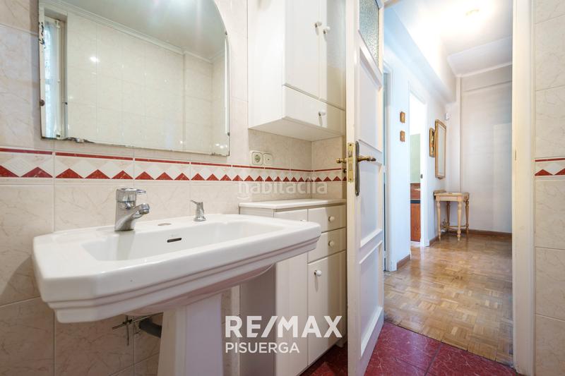 Foto 5efa61d0-834c-41d1-84ae-6d1f85c23ddd. Piso en calle tudela 3 en Circular Valladolid