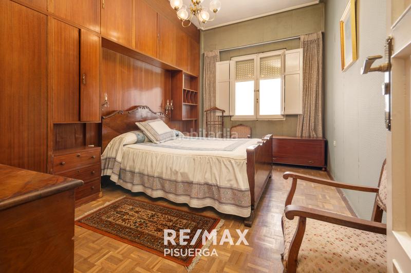 Foto 773bf19e-93e9-42ad-a717-7accc7ffafd3. Piso en calle tudela 3 en Circular Valladolid