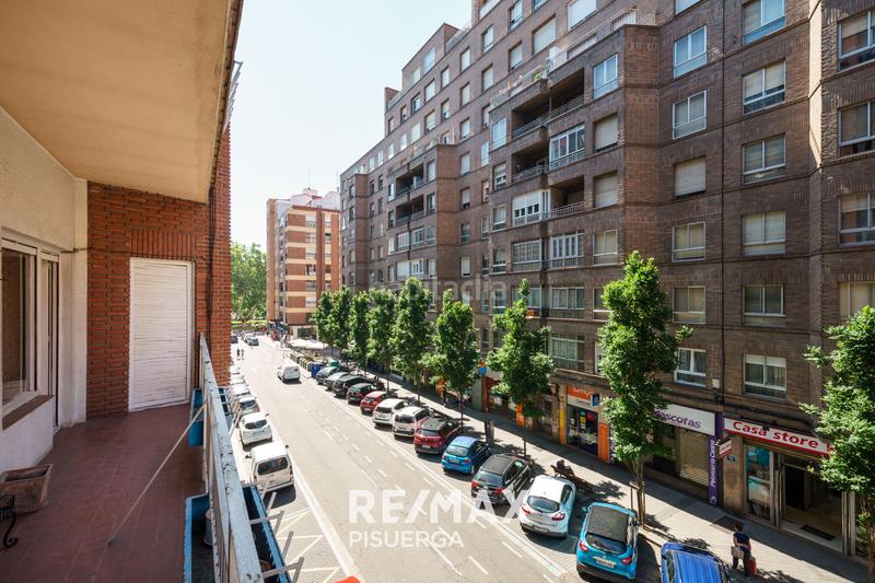 Foto ab270392-14f4-4979-a0af-1eb849dcc083. Piso en calle tudela 3 en Circular Valladolid