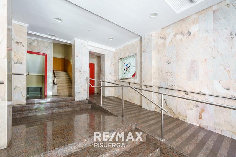 Foto ec2494ed-716d-4309-ae2b-1673e37b5339. Piso en calle tudela 3 en Circular Valladolid