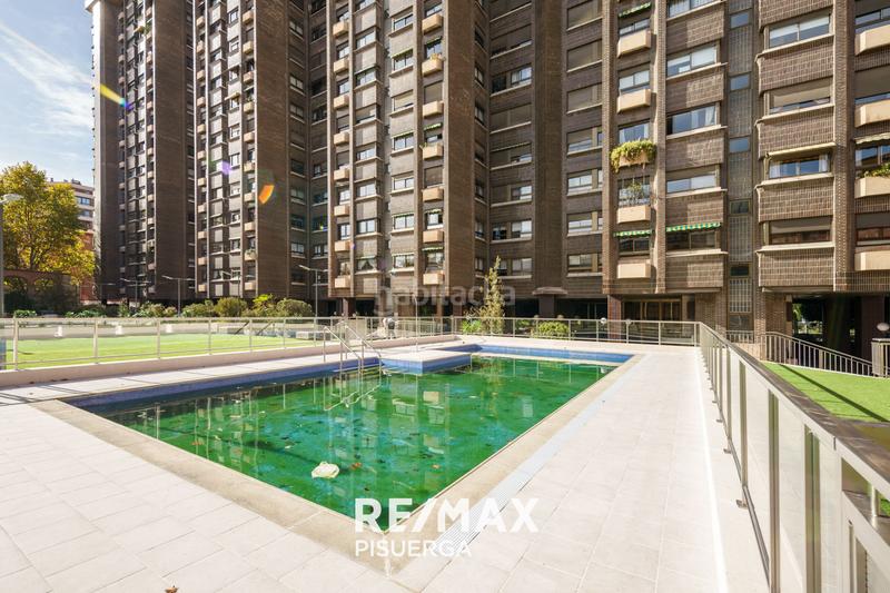 Foto 8b9340af-6ad8-406d-8f31-ee114f6303aa. Pis amb aparcament piscina a San Pablo - San Nicolás Valladolid