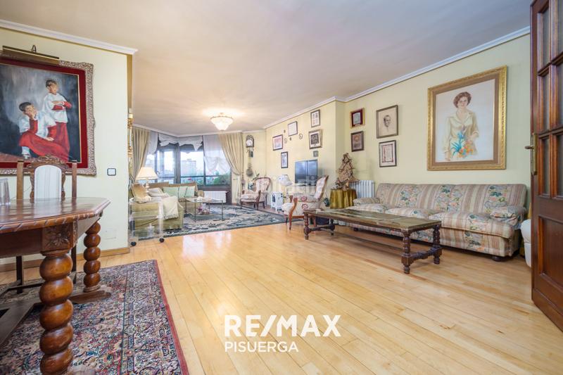 Foto 8cb85756-0360-4a15-9526-8402220fdb51. Piso en paseo isabel la catolica 24 en San Pablo - San Nicolás Valladolid