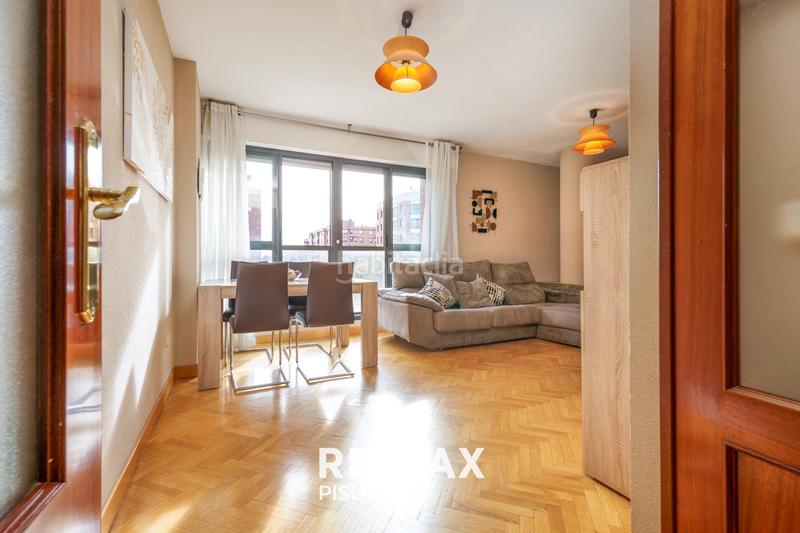 Foto 4f2545ab-df64-4675-a95e-99e0d5b19517. Pis a calle ciudad de la habana 9 a Parquesol Valladolid