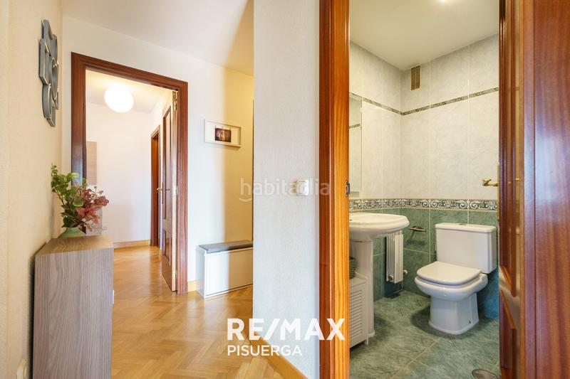 Foto 8af844ba-5223-4e34-a3a2-191ad13f5cd1. Pis a calle ciudad de la habana 9 a Parquesol Valladolid