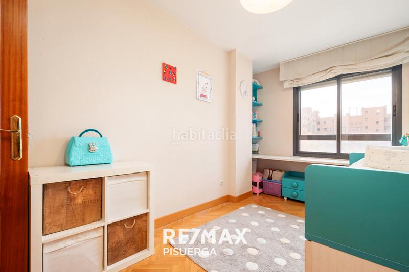 Foto c6108fd1-e42b-43ae-aacf-c216d1c8caaf. Pis a calle ciudad de la habana 9 a Parquesol Valladolid