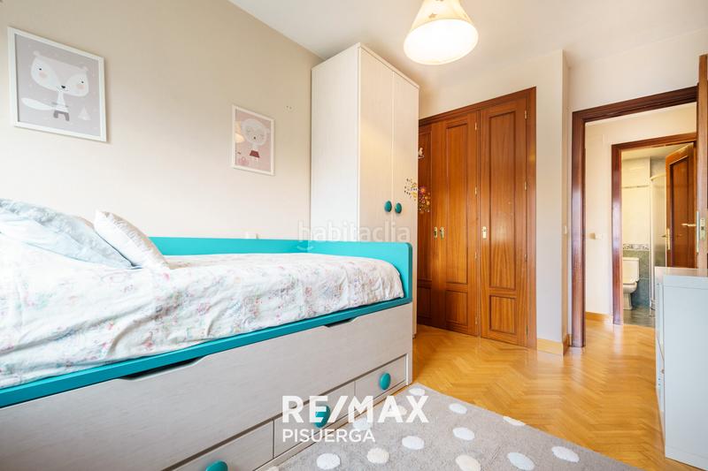 Foto 00fa81af-428c-4b8a-8c07-c94087a3a3a6. Piso en calle ciudad de la habana 9 en Parquesol Valladolid