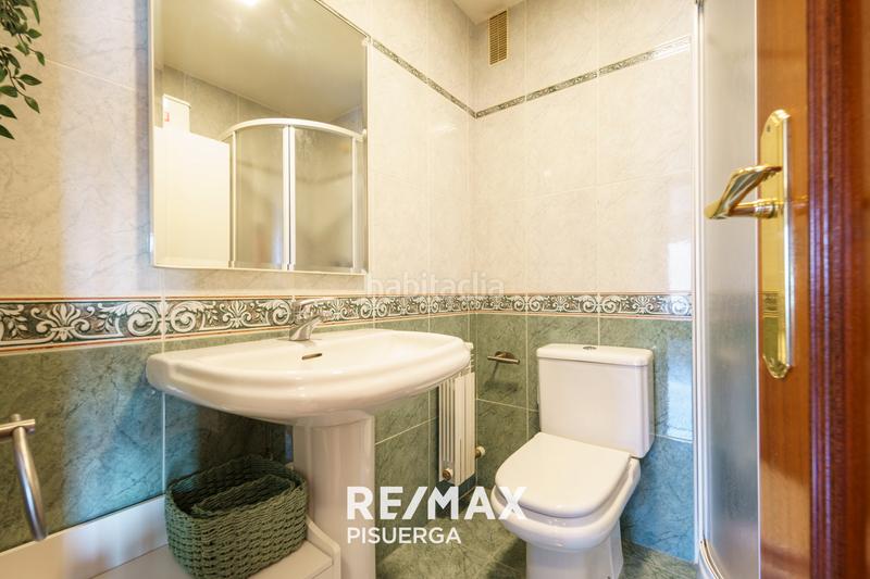 Foto 3c89f860-4345-45cf-92f4-bfd106239ba4. Piso en calle ciudad de la habana 9 en Parquesol Valladolid