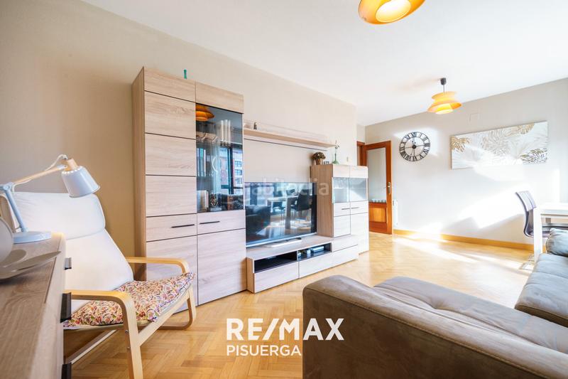 Foto a57b61b3-9367-4603-814b-79bd96607c0f. Piso en calle ciudad de la habana 9 en Parquesol Valladolid